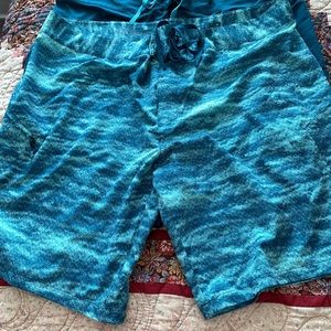 Under Armour swim trucks 2 New never worn